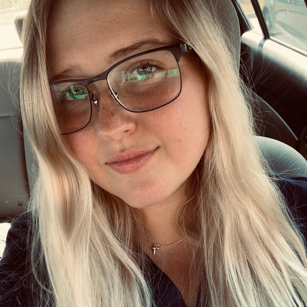 Meet your Posher, Sarah